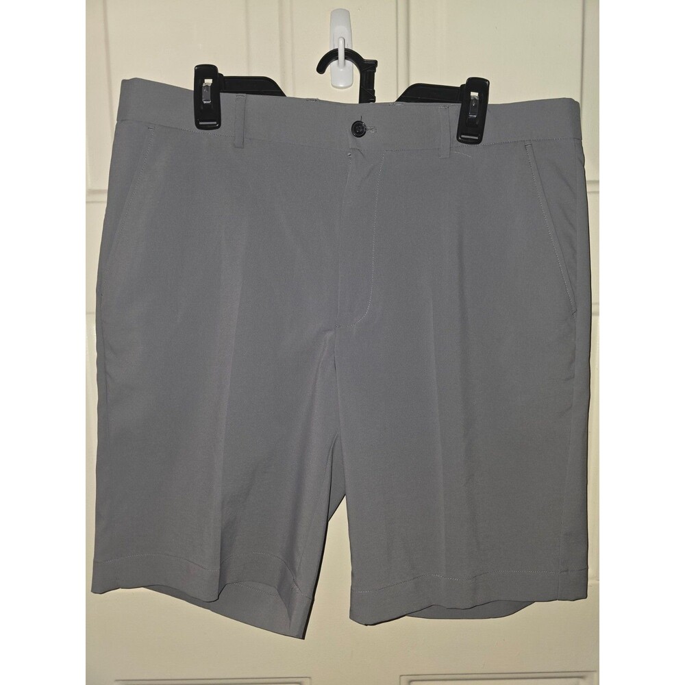 Greg Norman Men's Golf Short, Gray, Size 36